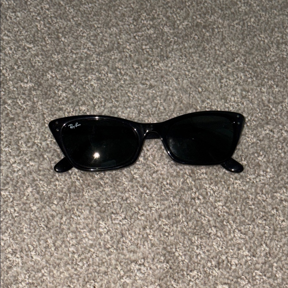 Ray-Ban Classic Black Sunglasses